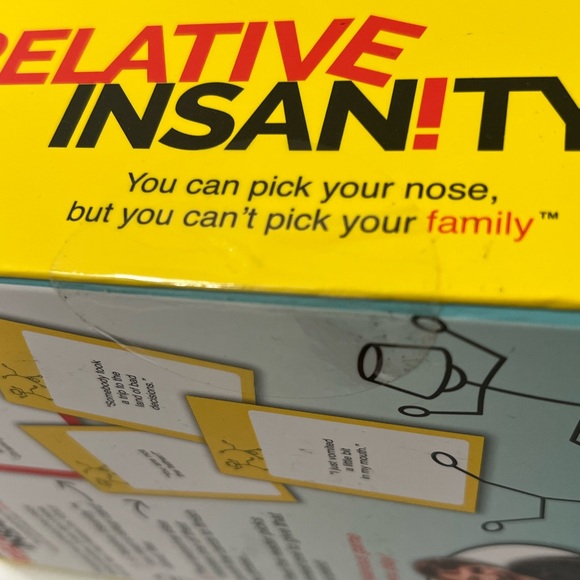 Relative Insanity party card game, featuring Jeff Foxworthy. New/Sealed* - Picture 6 of 6